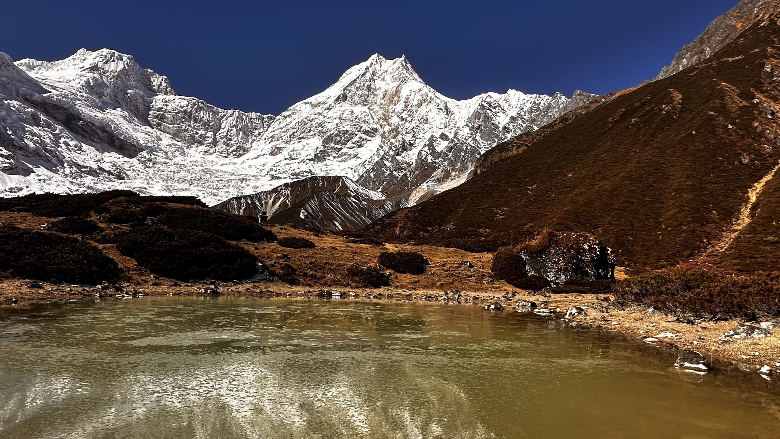 Manaslu Circuit Trek