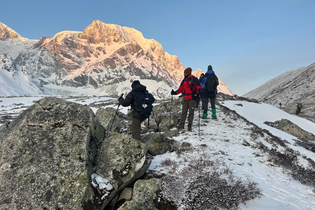 manaslu-circuit-snow-trek