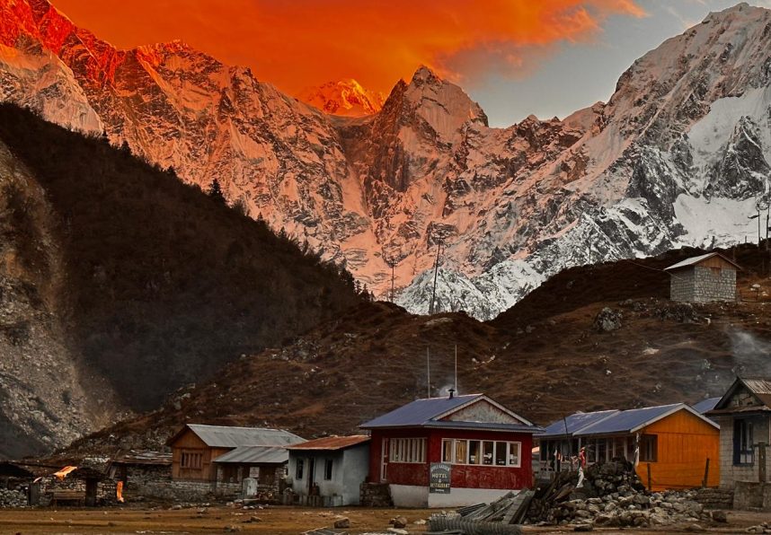 Manaslu Circuit Trek