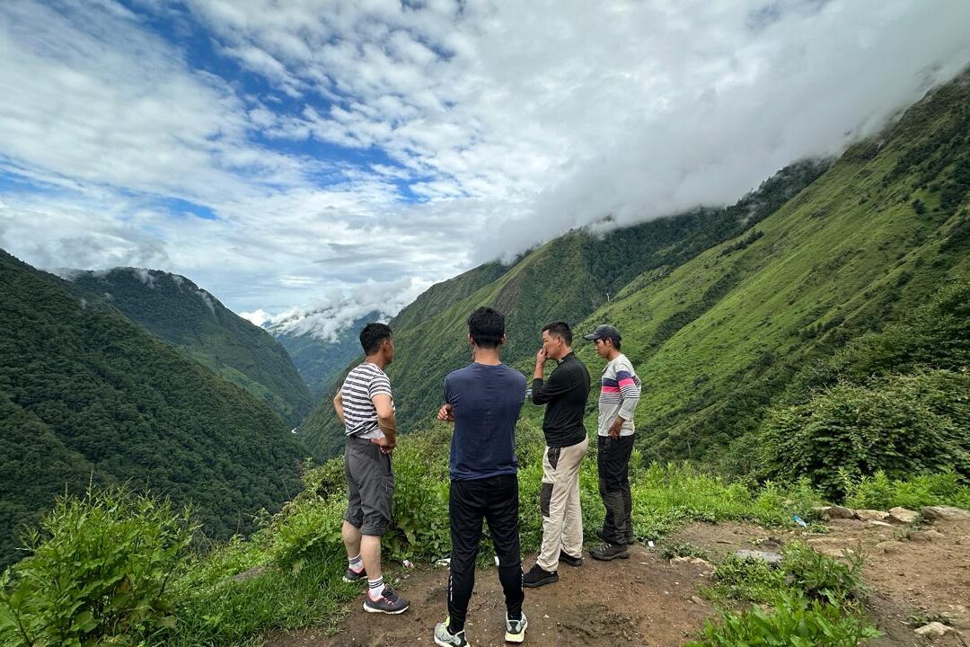 trekking in kanchenjunga
