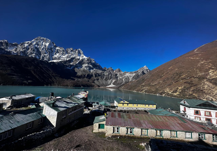 Gokyo Ri Trek