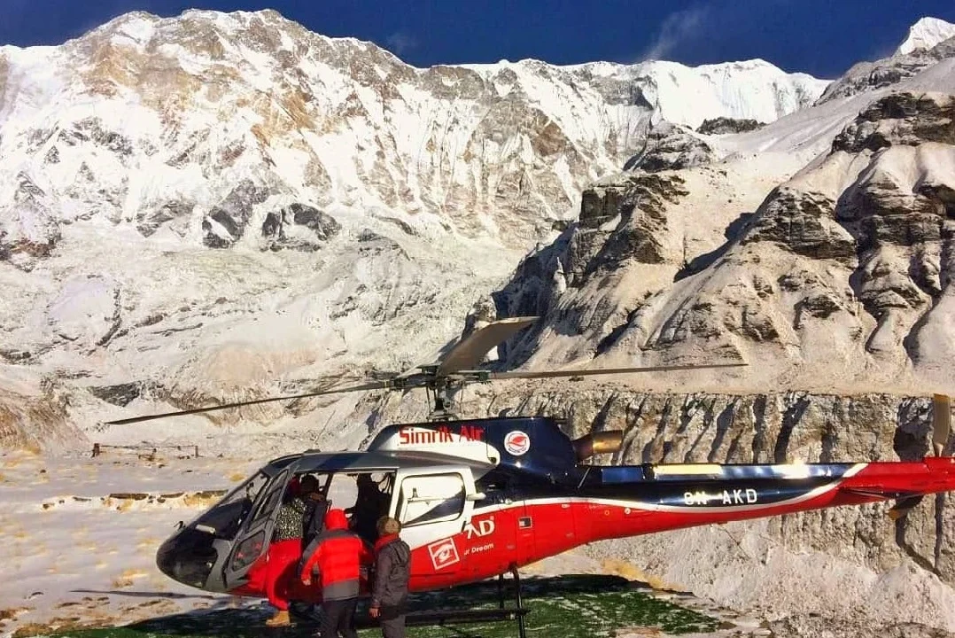 abc trek with helicopter