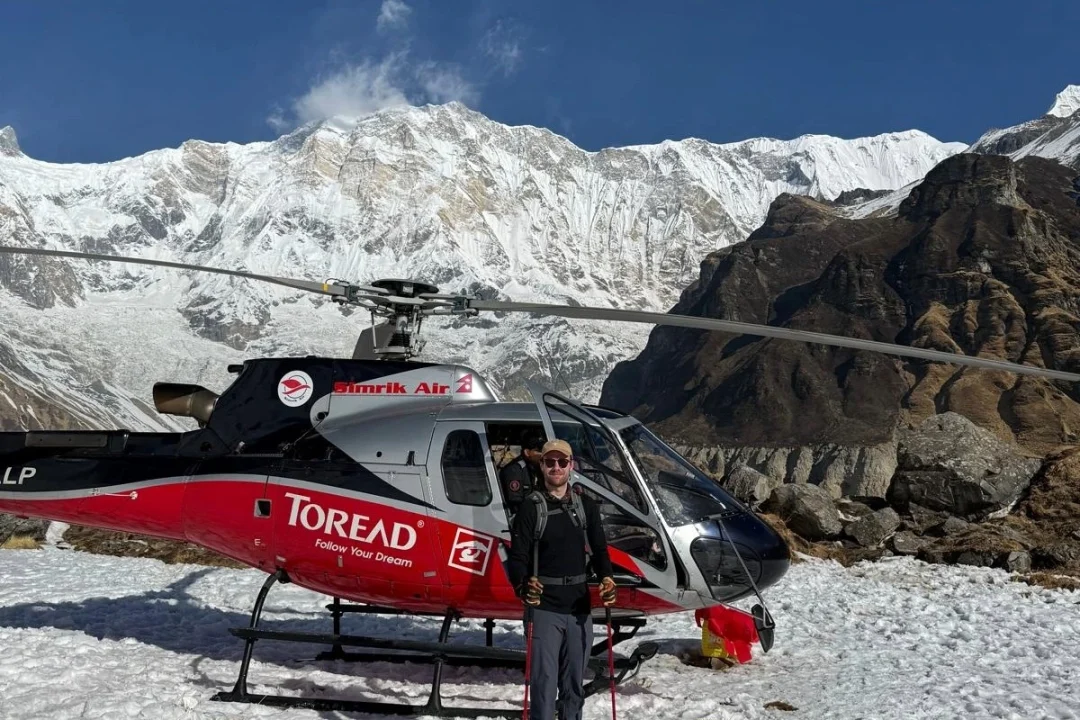 annapurna-sanctuary-helicopter-flight