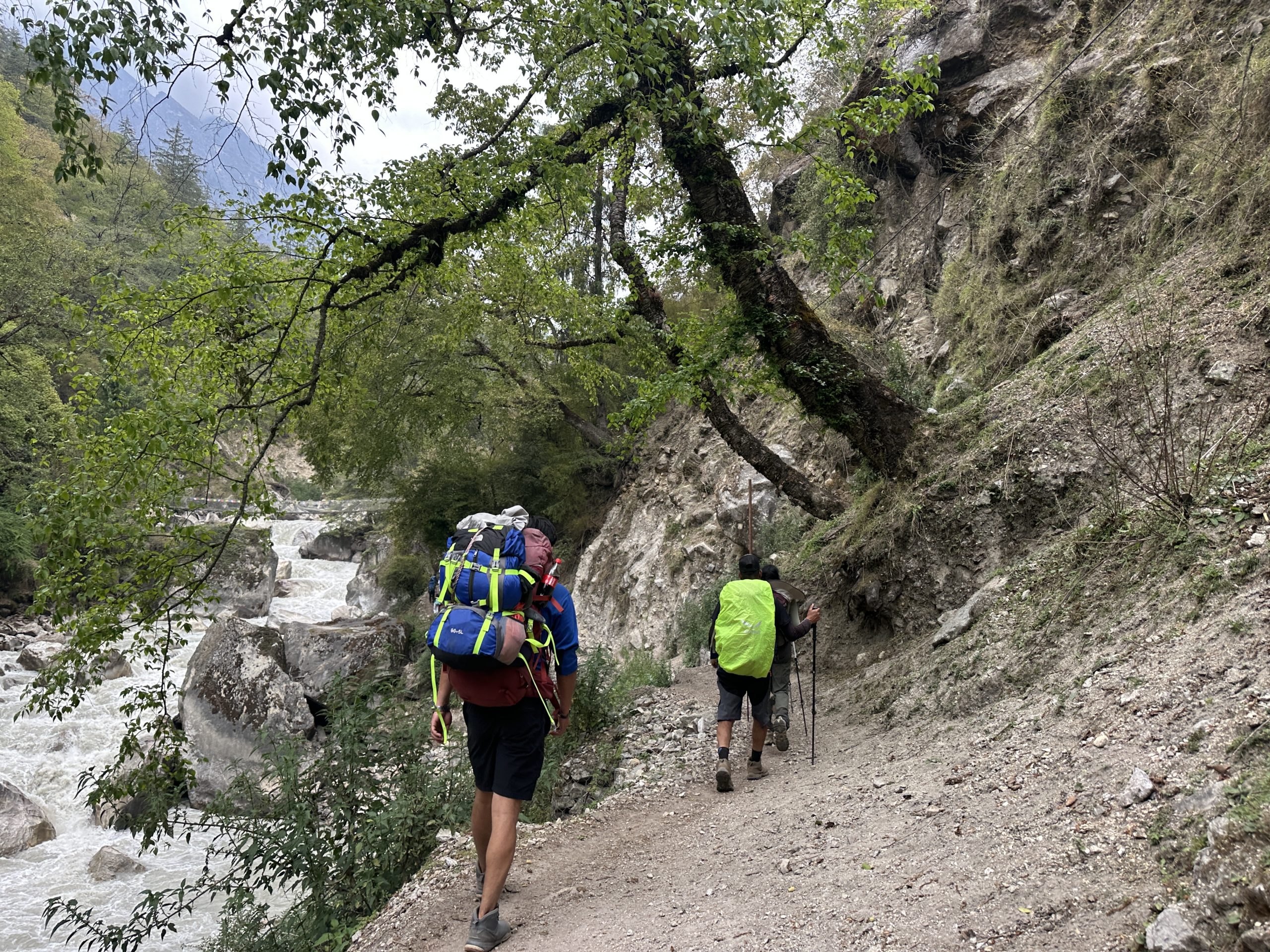 way to the Manaslu Circuit